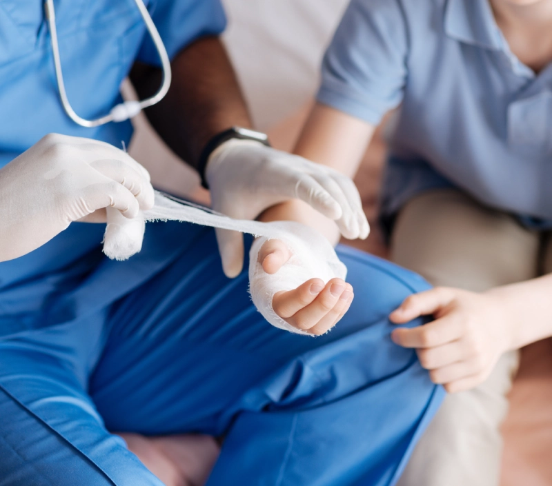 Julien Ferroni - Infirmier Couvin |  Image Name 