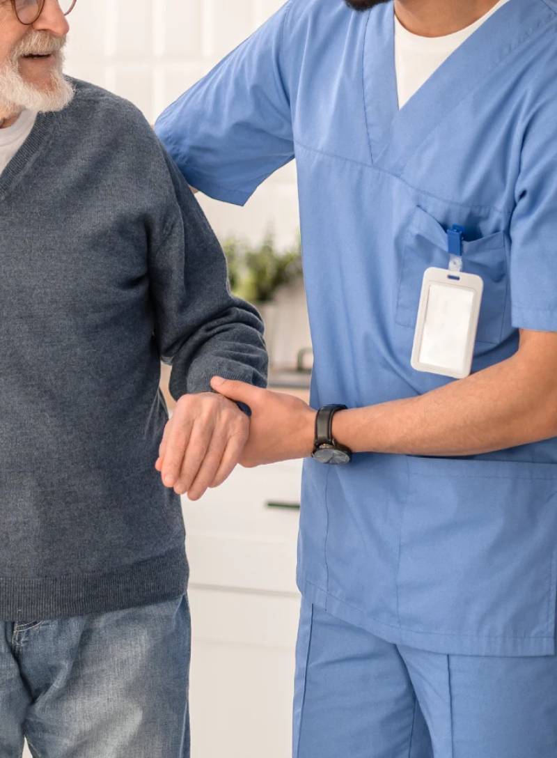 care-infirmier-domicile-julien-ro Julien Ferroni - Infirmier Couvin | Image Name