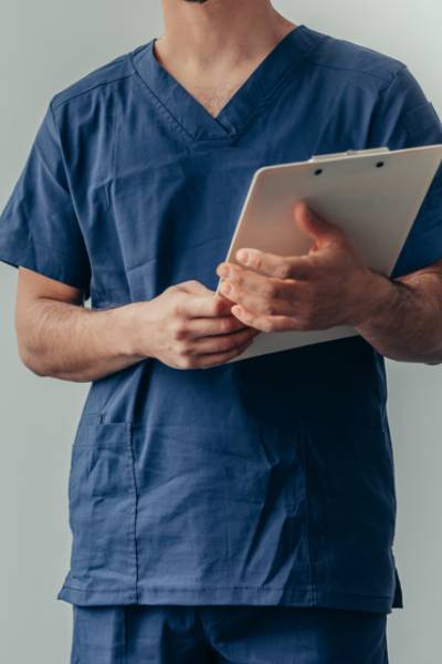 Julien Ferroni - Infirmier Couvin |  Image Name 